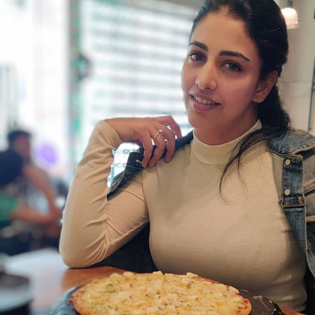 Colorful Looks Of Daksha Nagarkar